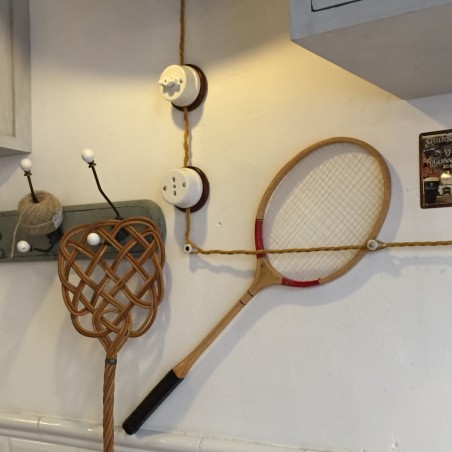 Drehschalter/Wechselschalter aus weißem Porzellan