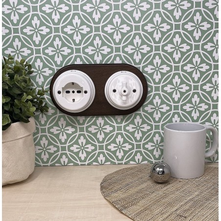 Base de madera nogal