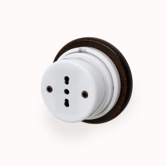 Toma bipaso porcelana
Toma de cerámica vintage
Toma eléctrica de porcelana
Toma exteriores de pared
Toma externas de pared