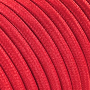 Flaches, textilummanteltes Elektrokabel in Rot