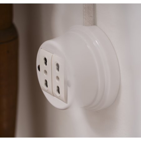 Prise en porcelaine blanche - éclairage vintage