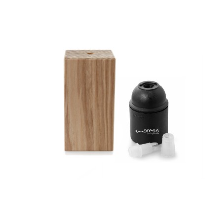 Lampenfassung aus lackierbarem Holz